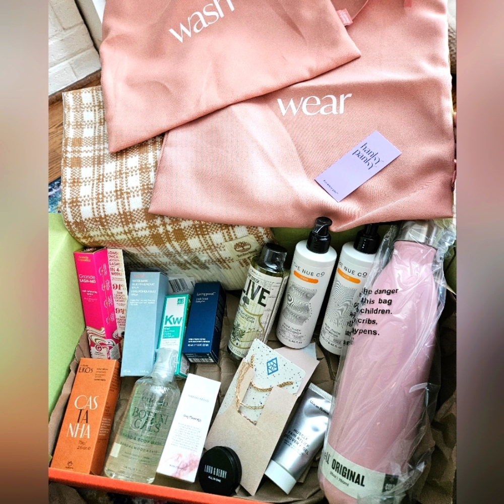 New, Never Opened/Used Fab Fit Fun Items!